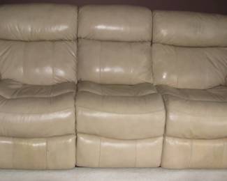 Reclining sofa