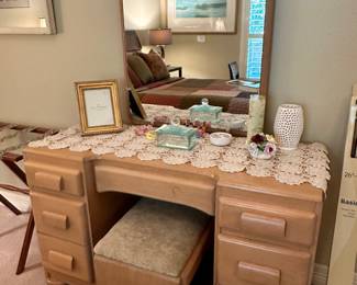 Vintage vanity with bench 