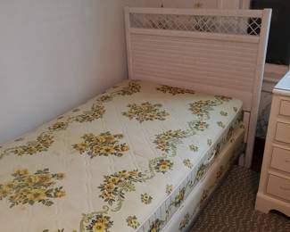 Twin wicker bed