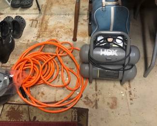 Air Compressor w/hose