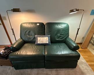 Lieper Furniture green leather reclining loveseat