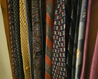 Mens ties