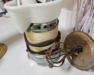 Vintage ...old kitchen items. This one is a juicer.