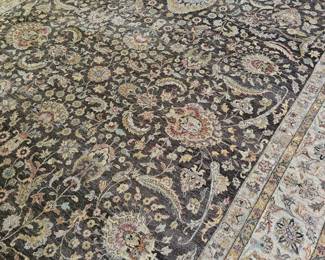Great rug in excellent condition 