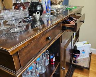 Back side of the bar. Plenty of room for all the beverage making as well as barwar storage. 