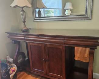 Nice statement... sofa table or sideboard in dinning area.