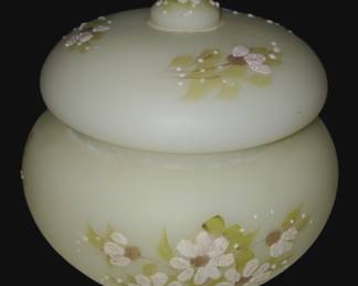 Vintage Fenton Uranium Satin Custard Glass 