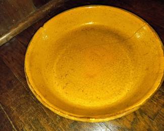 Yellow dirt dish 