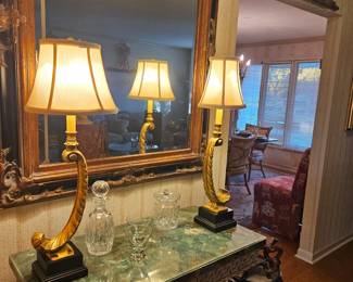 Entryway table, lamps and mirror