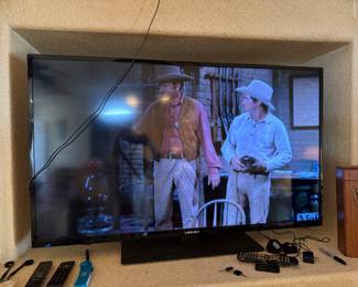 #7 - $90-  Element TV 50"