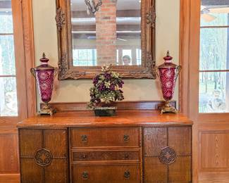 Hardstone grapes, bronze mounted cut to clear urns