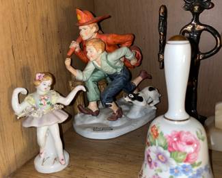 Figurines