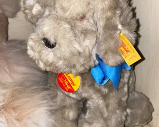 Steiff dog