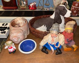 Figurines