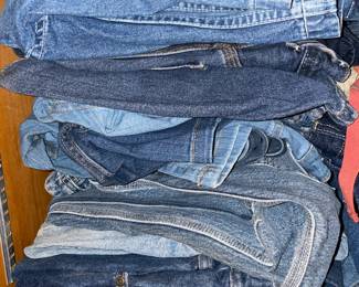 LARGE Amount Of Clothing (Brand New, Vintage, Gently Used, Graphic T-Shirts, Designer Labels - Polo Ralph Lauren, Burberry, Orvis, Eddie Bauer, LL Bean, Tommy Hilfiger, Levis, Robert Graham, Etc.)