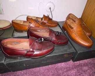 TONS Of Shoes, Sneakers, & Assorted Footwear! (Dr.Martens, Allen Edmonds, Cole Haan, Bass, Nike, Converse, Vans, Etc.) 