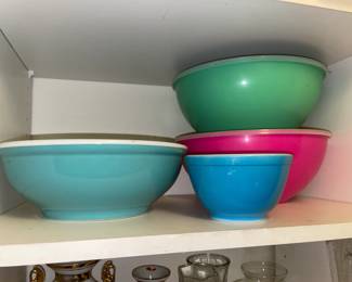 Mixing Bowls