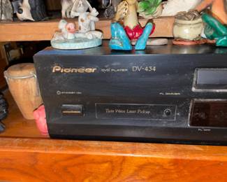 Pioneer Electronic