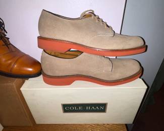 TONS Of Shoes, Sneakers, & Assorted Footwear! (Dr.Martens, Allen Edmonds, Cole Haan, Bass, Nike, Converse, Vans, Etc.) 