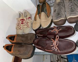 TONS Of Shoes, Sneakers, & Assorted Footwear! (Dr.Martens, Allen Edmonds, Cole Haan, Bass, Nike, Converse, Vans, Etc.) 