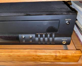 Harman/Kardon Electronic