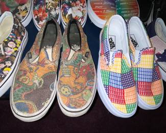TONS Of Shoes, Sneakers, & Assorted Footwear! (Dr.Martens, Allen Edmonds, Cole Haan, Bass, Nike, Converse, Vans, Etc.) 