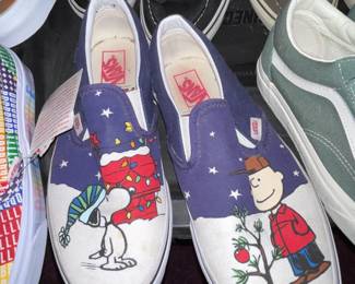 TONS Of Shoes, Sneakers, & Assorted Footwear! (Dr.Martens, Allen Edmonds, Cole Haan, Bass, Nike, Converse, Vans, Etc.) 