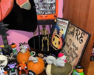 Halloween Decor