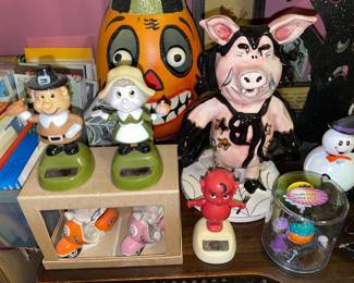 Halloween Decor