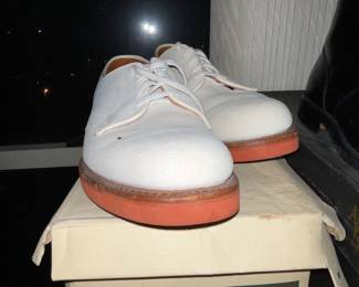 TONS Of Shoes, Sneakers, & Assorted Footwear! (Dr.Martens, Allen Edmonds, Cole Haan, Bass, Nike, Converse, Vans, Etc.) 