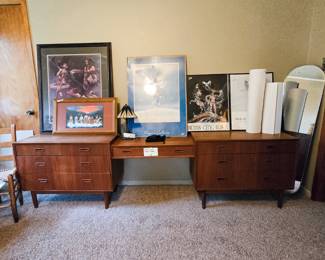 Mobler Danish Teak Dresser with Vanity. 