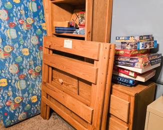 Bunk Bed with Built-in in dresser