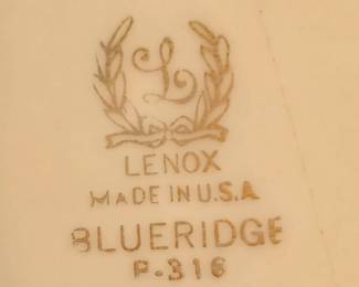 Lenox Blueridge dish set
