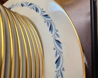 Lenox Blueridge dish set