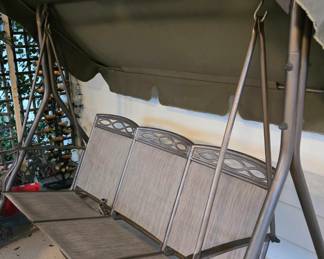 patio swing with cover