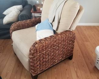 Coastal casual recliner chair