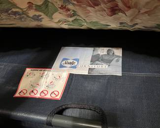 Floral twin sleeper sofa 