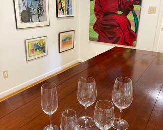 Samples of several dozens of wine glasses