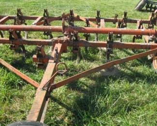 WHEEL CULTIVATOR