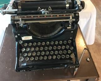 Underwood in fabulous condition! 