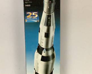 REVELL APOLLO MODEL
