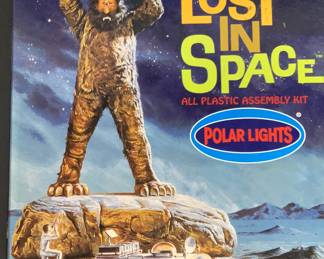 LOST IN SPACE MODEL