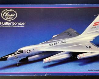 B-58 HUSTLER BOMBER MODEL