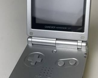 NINTENDO GAME BOY