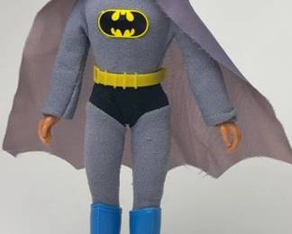 BATMAN ACTION FIGURE