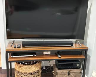 Ethan Allen sofa table; electronics not available