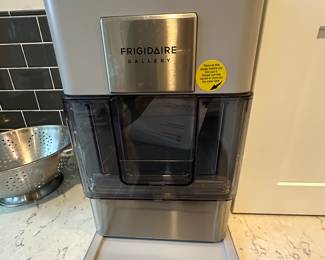 Frigidaire Gallery ice maker