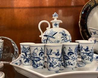 Rare Meissen Saki Set