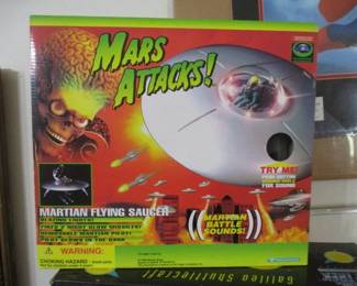 Mars Attacks Flying Saucer