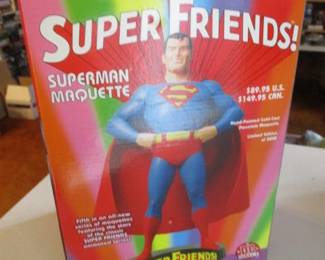 Superman Maquette
